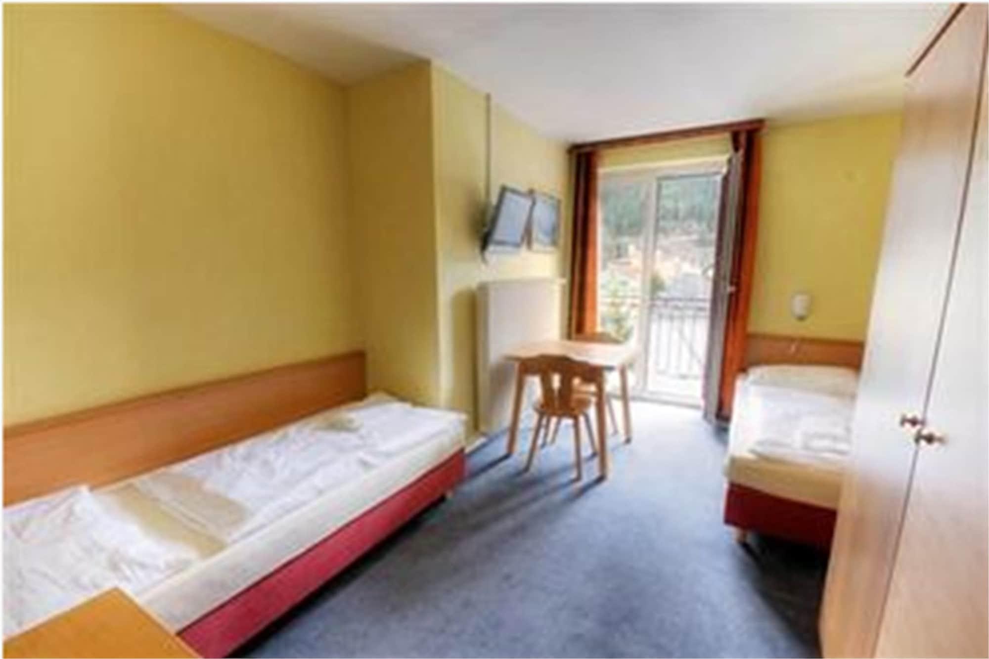 Euro Youth Hotel & Krone Bad Gastein Extérieur photo